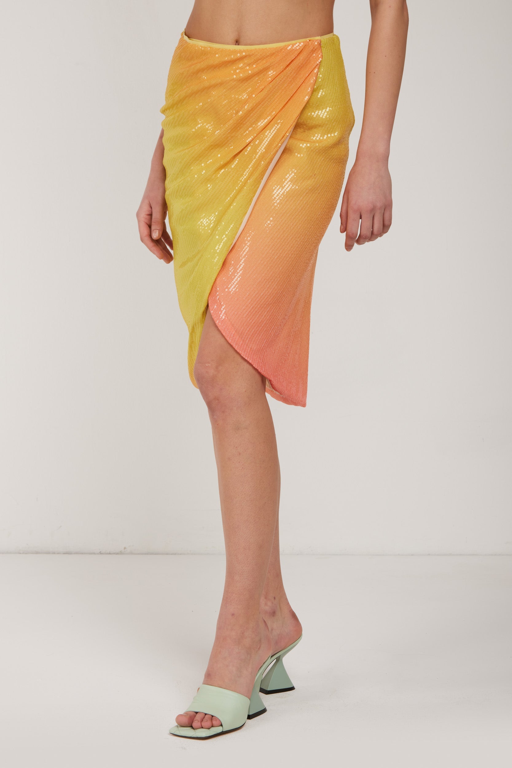 Patrizia Pepe sequined high-waist shorts - Yellow